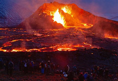 webcam iceland volcano|Live feed from the eruption